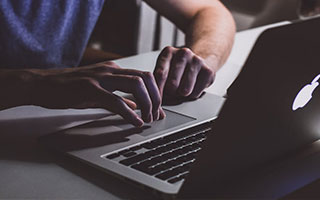 媒体人晒女篮赛场片段：女篮以第四名的成绩结束了本届亚洲杯